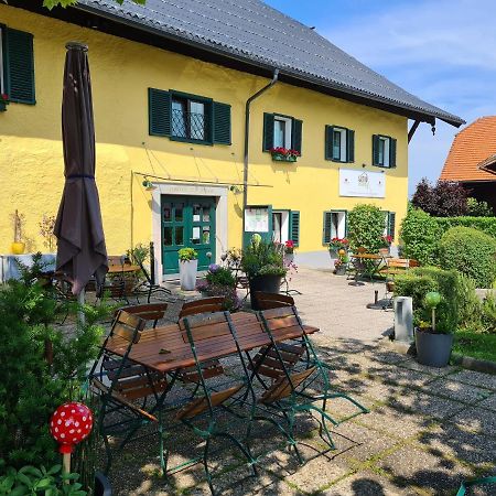 Gasthof Zur Strass ออยเกนดอร์ฟ ภายนอก รูปภาพ